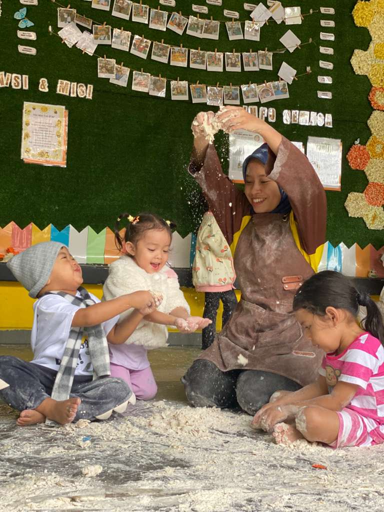 Bee Caliph Dinobatkan Sebagai Tadika Taska Dinamik, Ceria & Kreatif Untuk Top Educator Pa&Ma 2025 