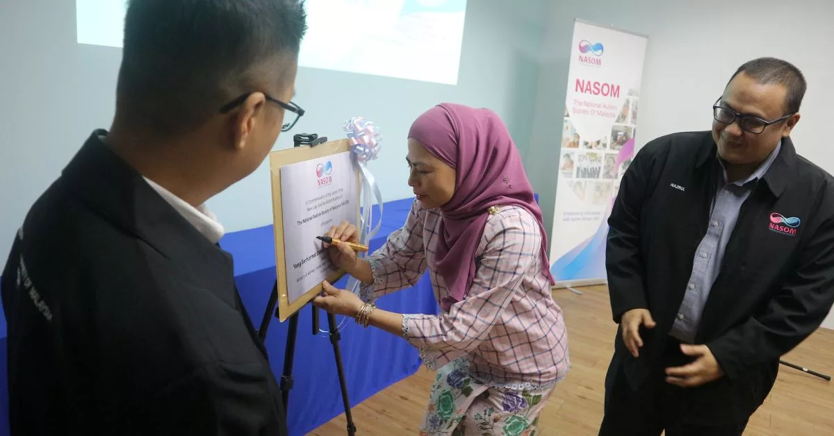 NASOM Perkenal Logo Baharu: Langkah Inspirasi Perkukuh Sokongan Anak Autisme & Keluarga 7 NASOM Perkenal Logo Baharu: Langkah Inspirasi Perkukuh Sokongan Anak Autisme & Keluarga