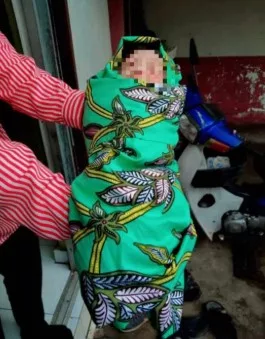 Bayi Dibuang Sumbang Mahram Terbongkar: Amaran Tragis & Menyayat Hati Buat Ibu Bapa Tentang Keselamatan Anak 6 Bayi Dibuang Sumbang Mahram Terbongkar: Amaran Tragis & Menyayat Hati Buat Ibu Bapa Tentang Keselamatan Anak