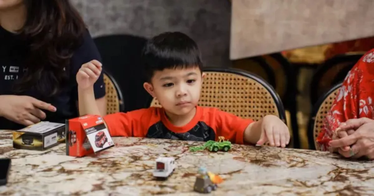 Pretend Play Bukan Main-Main: Aktiviti ‘Buat-Buat’ Ini Rupanya Bina Minda & Kreativiti Anak 5 Pretend Play Bukan Main-Main: Aktiviti ‘Buat-Buat’ Ini Rupanya Bina Minda & Kreativiti Anak