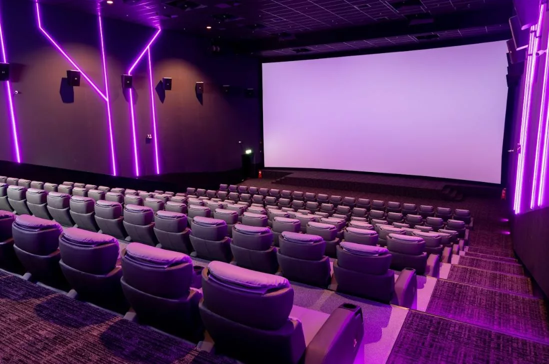 Ketawa Bersama & Kongsi Popcorn, Ikatan Kasih Keluarga! Bonding Time Terbaik Di Panggung Wayang 16 Ketawa Bersama & Kongsi Popcorn, Ikatan Kasih Keluarga! Bonding Time Terbaik Di Panggung Wayang