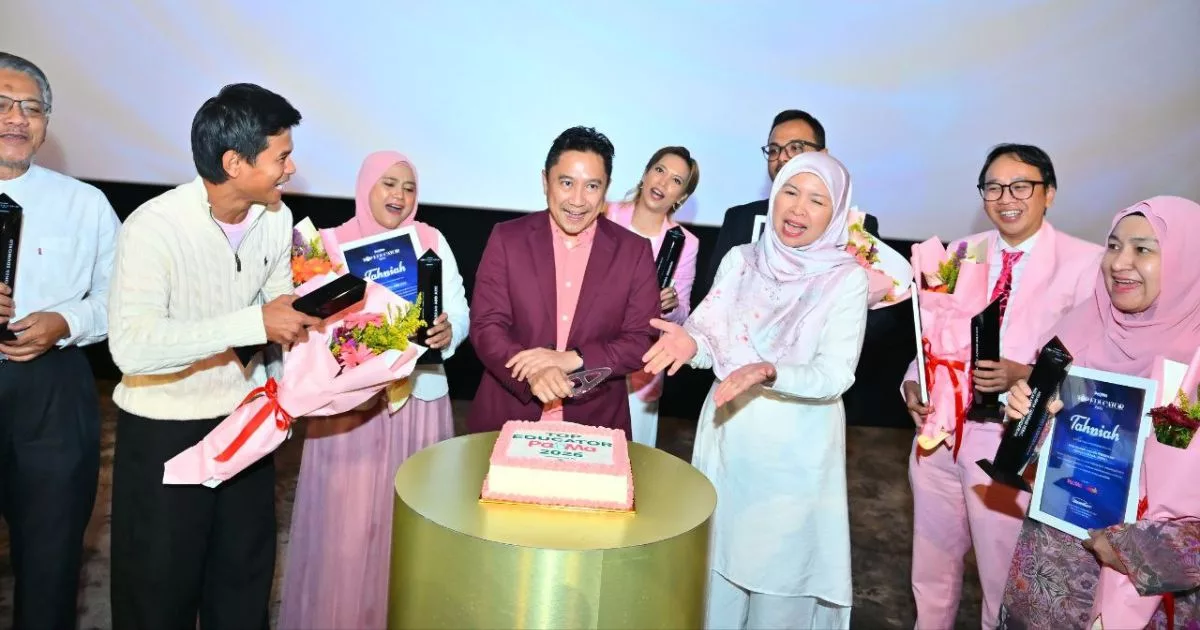 Majlis Top Educator Pa&Ma 2025 Meriah! Raikan Sumbangan Pendidik dan Institusi Pendidikan Di Malaysia 32 Majlis Top Educator Pa&Ma 2025 Meriah! Raikan Sumbangan Pendidik dan Institusi Pendidikan Di Malaysia