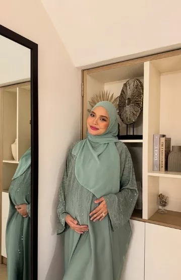 Syifa Melvin Sedih Lihat Reaksi Saif Pada Adik, “Abang Tetap Cinta Hati Pertama Ibu”