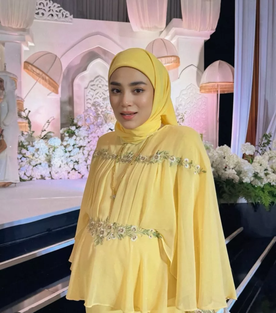 Uyaina Arshad Hamil Anak Ketiga, Rahsiakan Jantina Demi Detik Kejutan Paling Indah