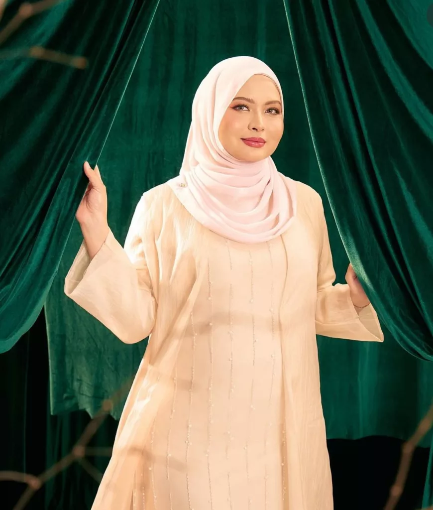 Syafiqa Melvin Selamat Timang Anak Keempat, Kongsi Rasa Syukur & Kisah Kehamilan