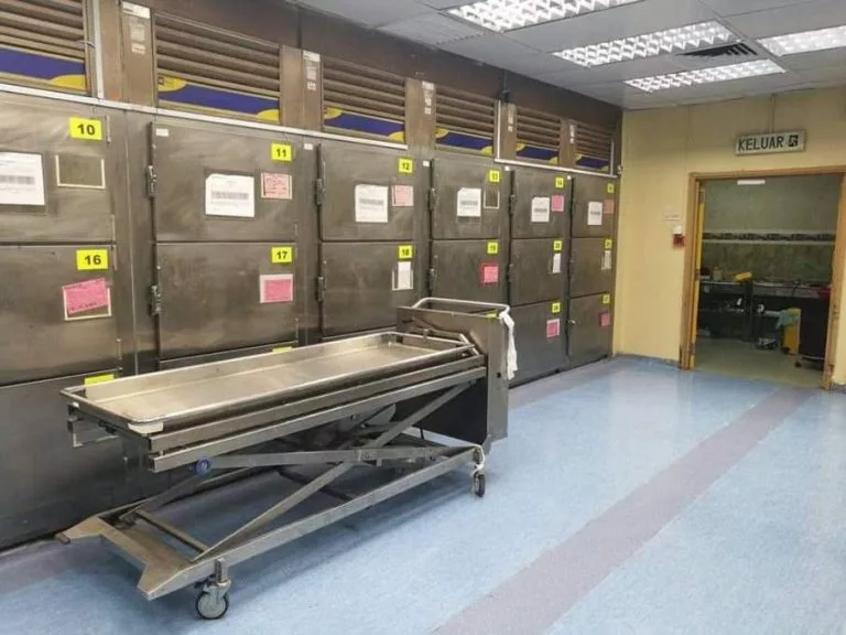 Urus Jenazah Ibu Meninggal Selepas Bersalin: Pengalaman Sayu Yang Meremangkan Jiwa