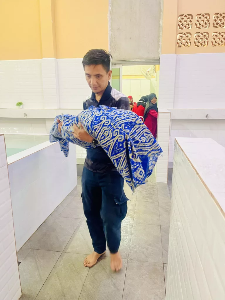 Tragedi Ramadan Lima Sekeluarga Terkorban, Detik Akhir Suspek Peluk Anak Undang Sebak & Pilu