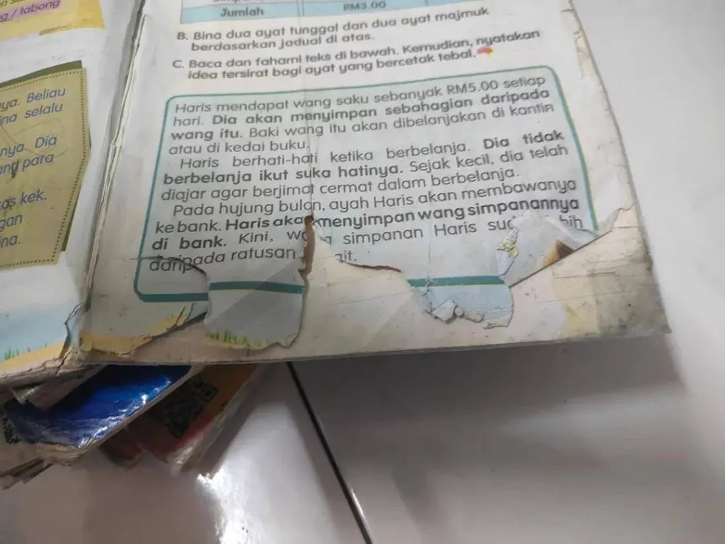 Buku SPBT Boleh Tukar, Sikap Ibu Ayah Suka Viralkan Undang Kecewa