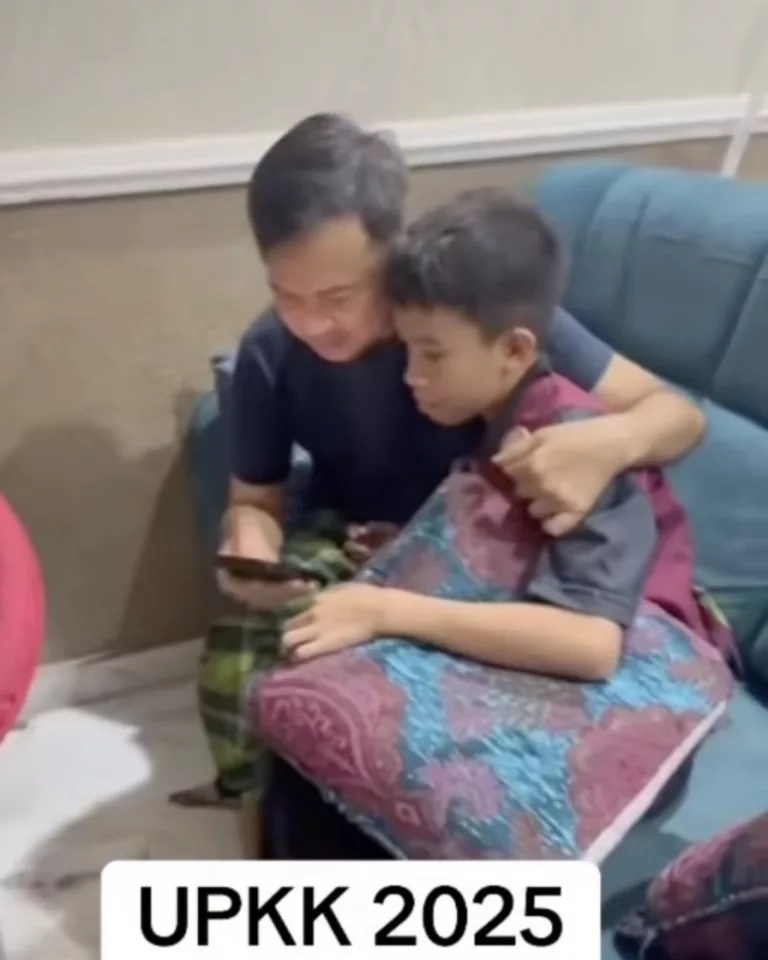 Anak Fedtri Yahya Raih Keputusan Cemerlang 9A UPKK, Hadiah Ramadan Paling Bermakna 7 Anak Fedtri Yahya Raih Keputusan Cemerlang 9A UPKK, Hadiah Ramadan Paling Bermakna