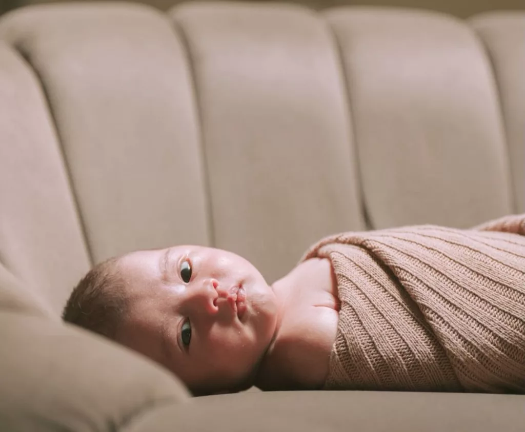 Syifa Melvin Kongsi Wajah Anak Kedua, Cantik Betul Kening Suci Suleiman