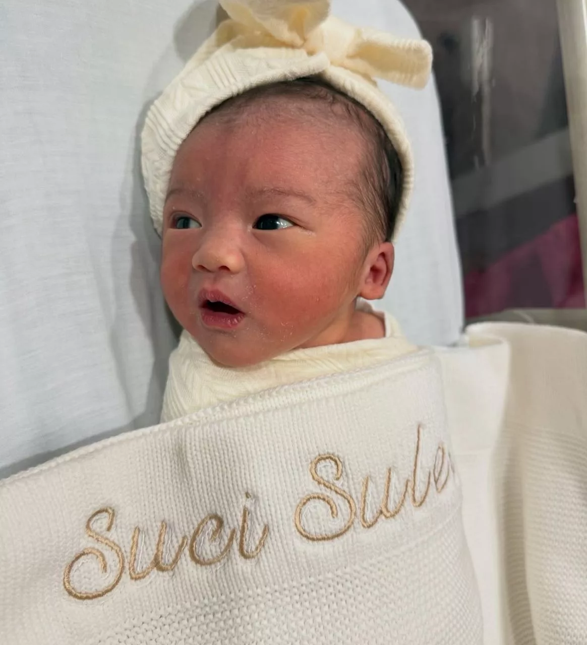 Syifa Melvin Kongsi Wajah Anak Kedua, Cantik Betul Kening Suci Suleiman 19 Syifa Melvin Kongsi Wajah Anak Kedua, Cantik Betul Kening Suci Suleiman