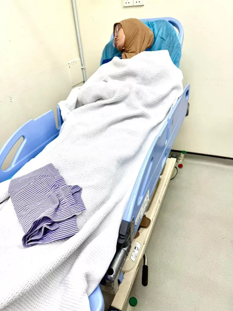 Bapa Terkejut Air Paip Tiba-Tiba Jadi Panas Ketika Bersihkan Anak, Kaki Melecur Teruk 17 Bapa Terkejut Air Paip Tiba-Tiba Jadi Panas Ketika Bersihkan Anak, Kaki Melecur Teruk