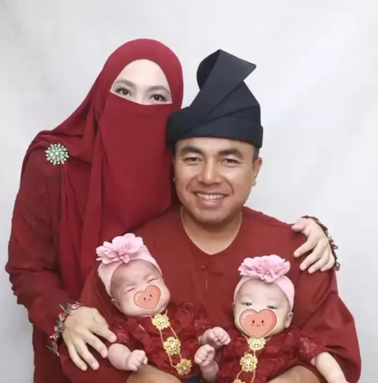 Maryam Al Lubna & Maryam Al Arwaa Jadi Pengubat Luka, "Aidil Fitri Paling Bermakna Buat Kami" 7 Maryam Al Lubna & Maryam Al Arwaa Jadi Pengubat Luka, “Aidil Fitri Paling Bermakna Buat Kami”