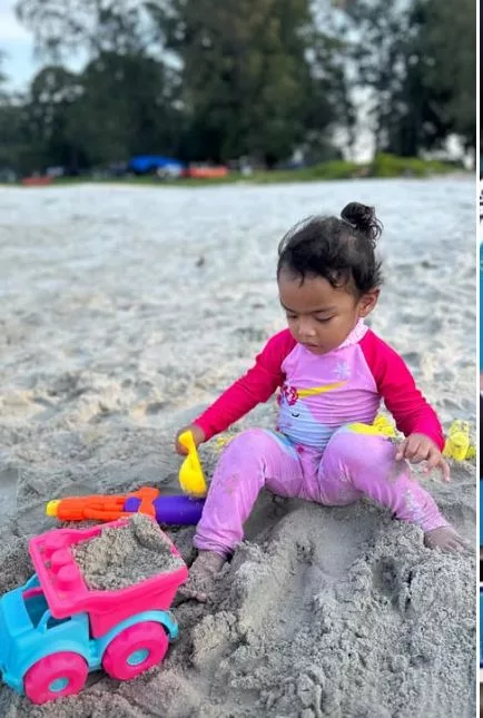 'Panggil Nama Pun Tak Respons' Azmi Saat Risau Anak Usia 2 Tahun Belum Bertutur Lagi 5 ‘Panggil Nama Pun Tak Respons’ Azmi Saat Risau Anak Usia 2 Tahun Belum Bertutur Lagi