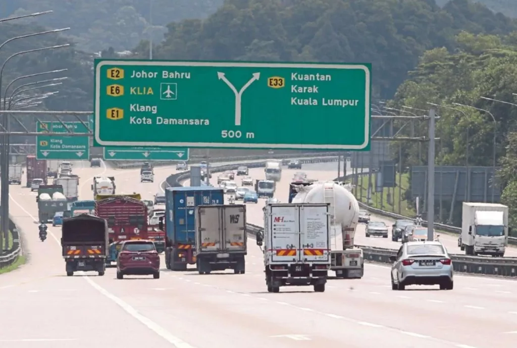 Kenderaan Berat Dilarang Guna Jalan Raya 4 Hari Sempena Aidilfitri, Mak Ayah Nak Balik Kampung, Ambil Maklum!