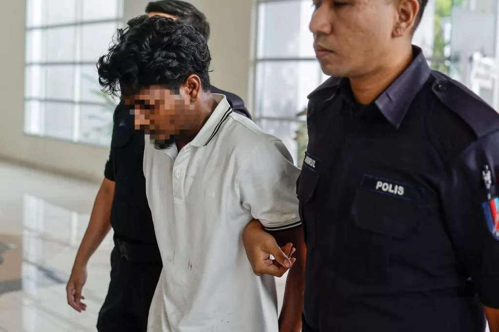 Kemalangan Pemandu Mabuk Klang: Pergi Demi Buku Matematik Anak, Isteri Dedah Detik Akhir Suami 8 Kemalangan Pemandu Mabuk Klang: Pergi Demi Buku Matematik Anak, Isteri Dedah Detik Akhir Suami