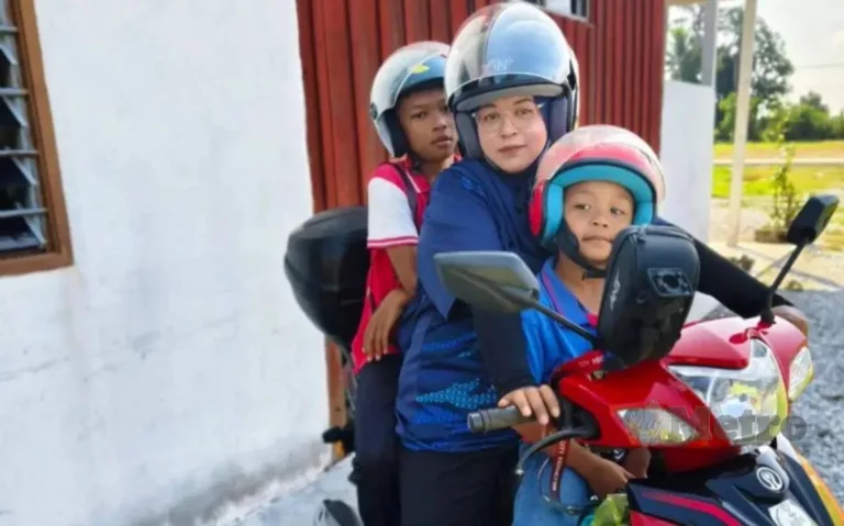 Ibu Naik Motosikal Balik Kampung Dengan Anak, Cekal Redah 140Km Demi Anak! 5 Ibu Naik Motosikal Balik Kampung Dengan Anak, Cekal Redah 140Km Demi Anak!
