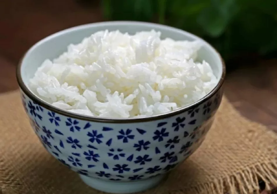 10 Makanan Ini Bahaya Dipanaskan Semula Dalam Microwave, Termasuk Susu Ibu Yang Boleh Jejaskan Bayi