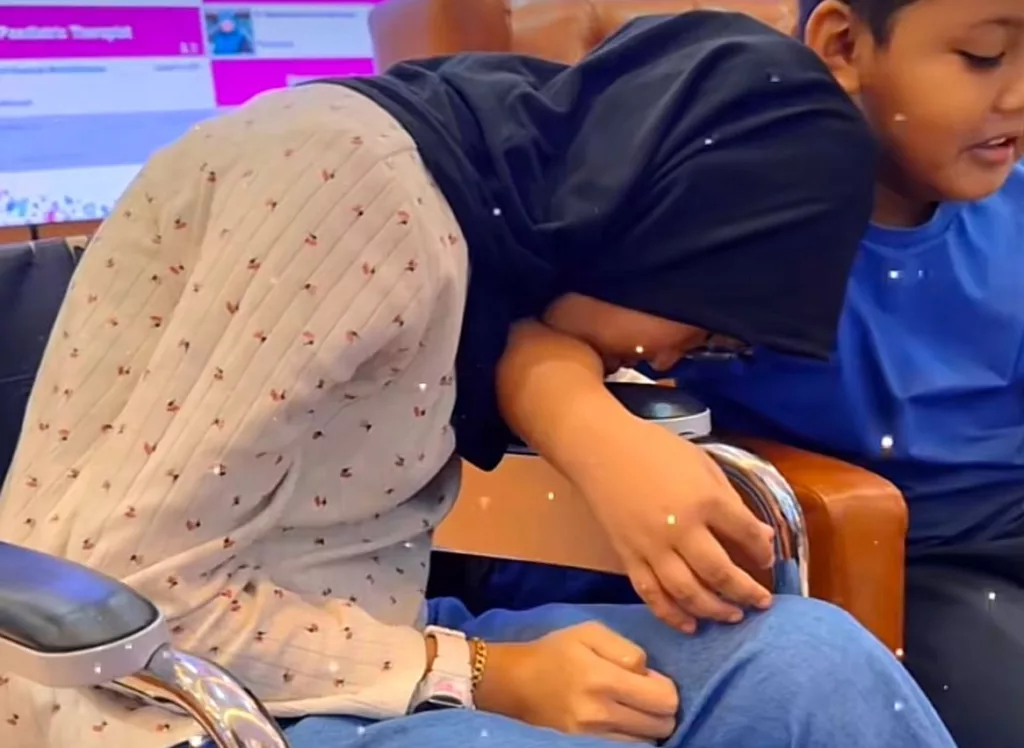 Mangsa Tarik Kerusi Derita Menanggung Sakit, Ibu Tuntut Keadilan