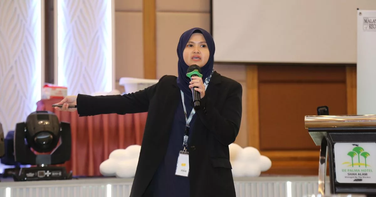 Bakal 'Parents' Belajar Ilmu Kelahiran & Persediaan Timang Cahaya Mata Di Mega Antenatal Class 2026 21 Bakal ‘Parents’ Belajar Ilmu Kelahiran & Persediaan Timang Cahaya Mata Di Mega Antenatal Class 2026