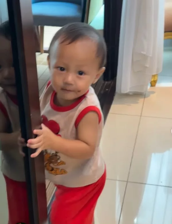Maryam Kongsi Keadaan Anak Selepas Insiden Jatuh Katil, “Alhamdulillah Rian Sihat & Gembira”! 7 Maryam Kongsi Keadaan Anak Selepas Insiden Jatuh Katil, “Alhamdulillah Rian Sihat & Gembira”!