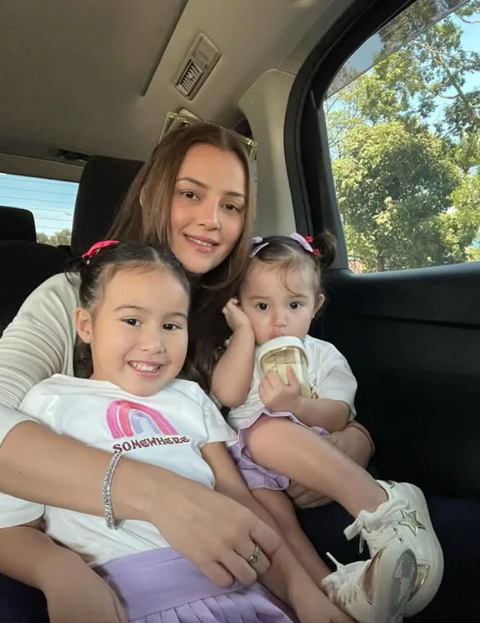 Juliana Evans Hamil Anak Ketiga, “Tahun Ni Masa Paling Sesuai”