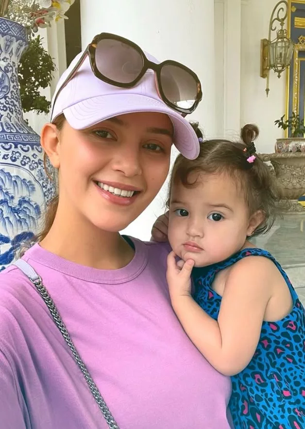 Juliana Evans Hamil Anak Ketiga, “Tahun Ni Masa Paling Sesuai”