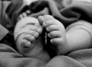Takut Keluarga Marah, Sanggup Buang Bayi Dalam Tandas