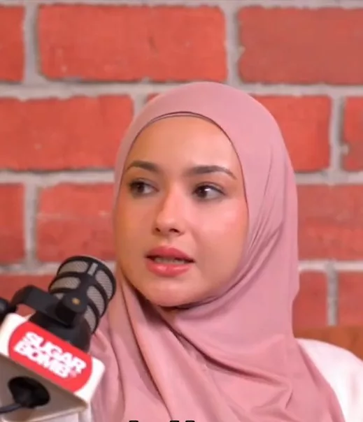 "Saya Sangat Teruja Nak Dengar Jantung Bayi..." Hannah Delisha Kongsi Detik Pilu Keguguran! 6 “Saya Sangat Teruja Nak Dengar Jantung Bayi…” Hannah Delisha Kongsi Detik Pilu Keguguran!