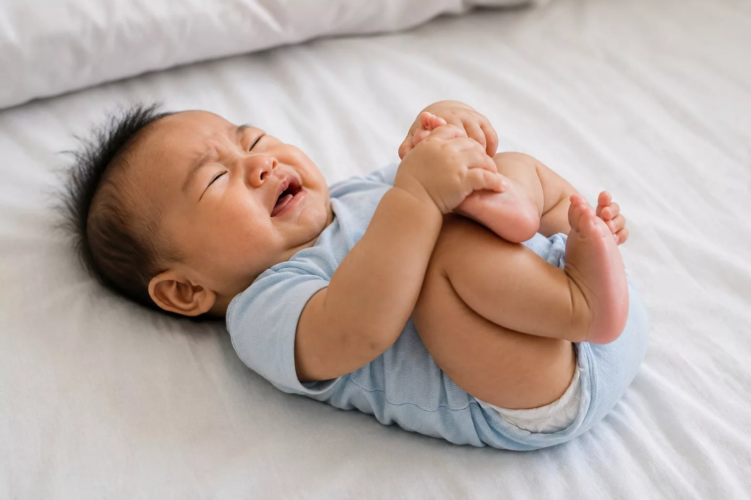 Ini 7 Petunjuk Bayi Sedang Cuba Beritahu Sesuatu Tak Kena, Ibu Ayah Jangan Abaikan!