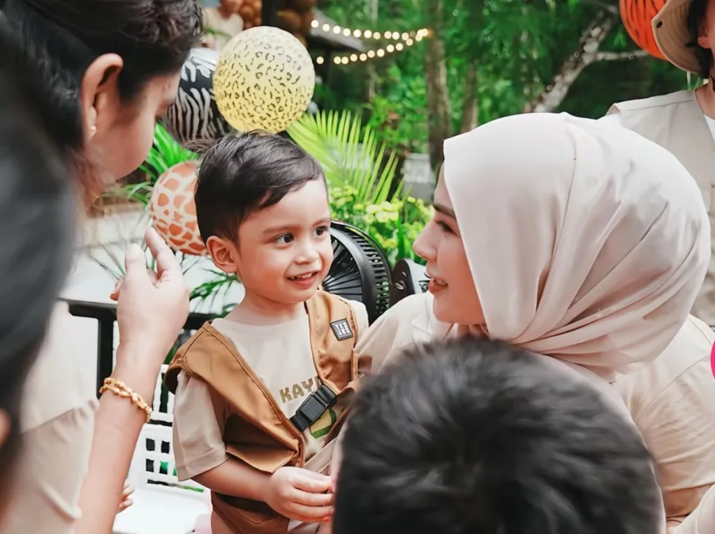 Demi Anak Madammu Berhabis RM200,000 Untuk IVF, Sebak Perkongsian Sempena Hari Lahir Kayden 6 Demi Anak Madammu Berhabis RM200,000 Untuk IVF, Sebak Perkongsian Sempena Hari Lahir Kayden