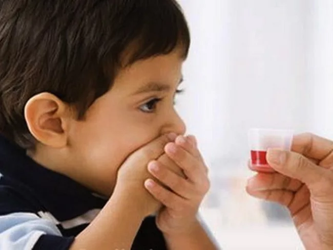 Anak Muntah Ubat? Panduan Penting dan Berkesan Yang Ibu Bapa Perlu Tahu