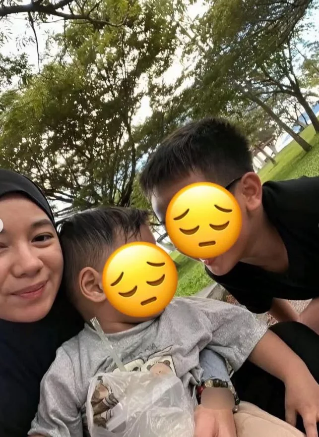 Ibu Tunggal Tekad Tinggal Dalam Kereta Demi Anak-Anak, Tak Sanggup Berpisah!