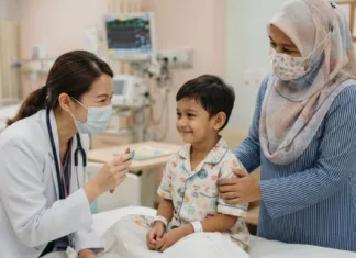 Anak Ramai Jatuh Sakit, Ibu Ayah Diminta Lebih Berhati-Hati Bawa Si Kecil Ke Tempat Sesak! Anak Ramai Jatuh Sakit, Ibu Ayah Diminta Lebih Berhati-Hati Bawa Si Kecil Ke Tempat Sesak!