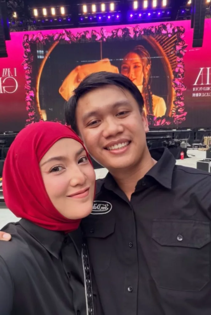 Shila Amzah Rancang Bawa Anak Berhijrah ke China, "Hanya Sempat Bersama Dua Tiga Hari" 8 Shila Amzah Rancang Bawa Anak Berhijrah ke China, “Hanya Sempat Bersama Dua Tiga Hari”
