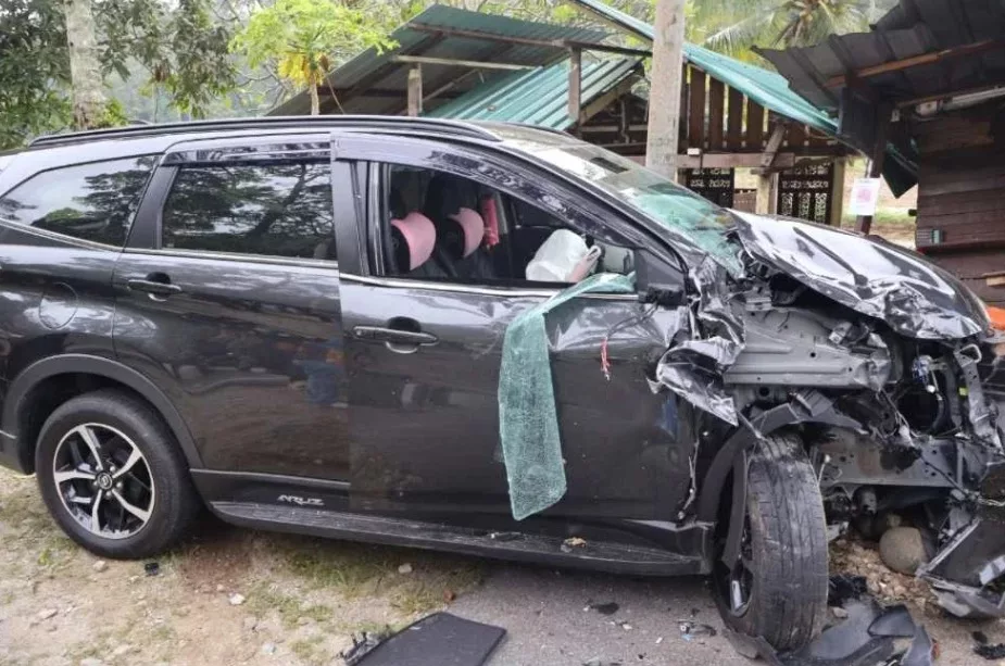 Tragedi Hulu Langat: Sempat Hantar Dua Anak Ke Sekolah, Tiga Beranak Maut Dalam Perjalanan Ke Tadika 8 Tragedi Hulu Langat: Sempat Hantar Dua Anak Ke Sekolah, Tiga Beranak Maut Dalam Perjalanan Ke Tadika