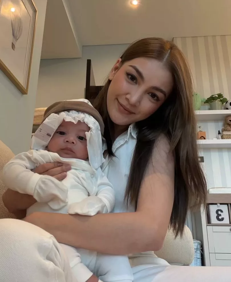 Eyka Farhana Kongsi Sisi Akhyar Sebagai Bapa, "Dia Cukup Teliti Bab Anak" 8 Eyka Farhana Kongsi Sisi Akhyar Sebagai Bapa, “Dia Cukup Teliti Bab Anak”
