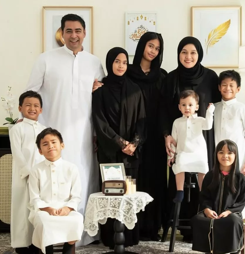 Khatam Al-Quran Usia Lima Tahun, Anak Dr Sheikh Muszaphar Catat Pencapaian Membanggakan! 10 Khatam Al-Quran Usia Lima Tahun, Anak Dr Sheikh Muszaphar Catat Pencapaian Membanggakan!