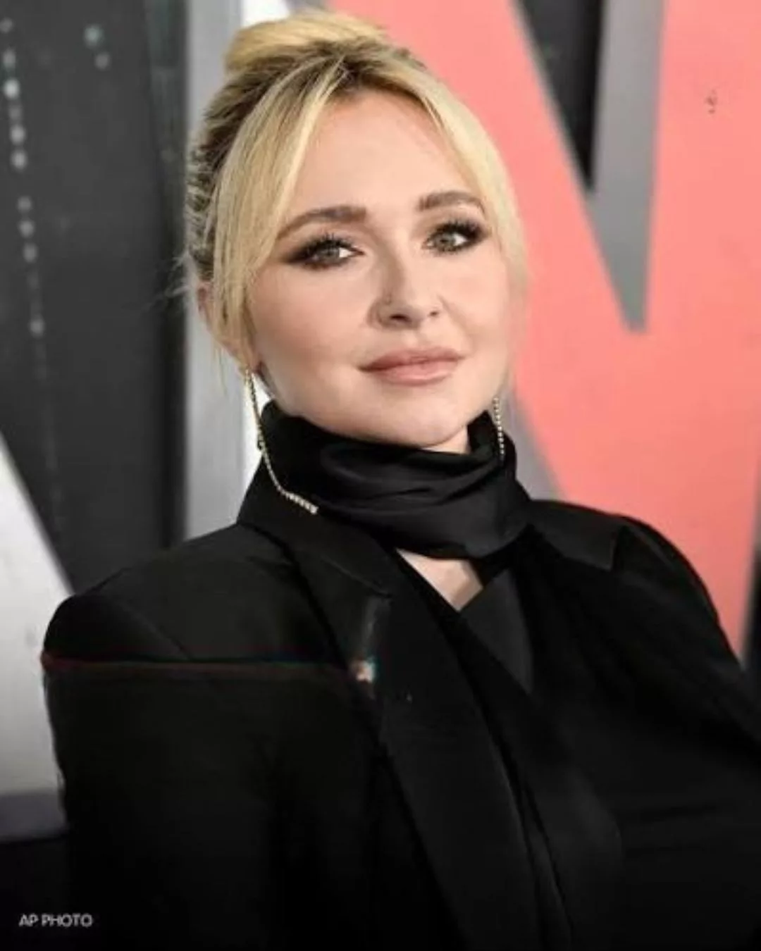 Kemurungan Selepas Bersalin, Luahan Menyayat Hati Hayden Panettiere Tentang PPD Jadi Perhatian! 6 kemurungan selepas bersalin