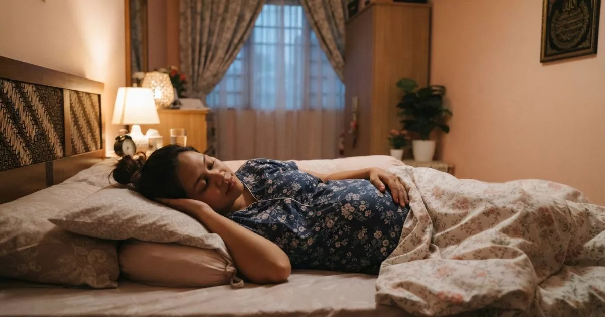 Tidur Mengiring Ketika Hamil 28 Minggu, Kiri Atau Kanan, Mana Lebih Selamat? 6 Tidur Mengiring Ketika Hamil 28 Minggu, Kiri Atau Kanan, Mana Lebih Selamat?