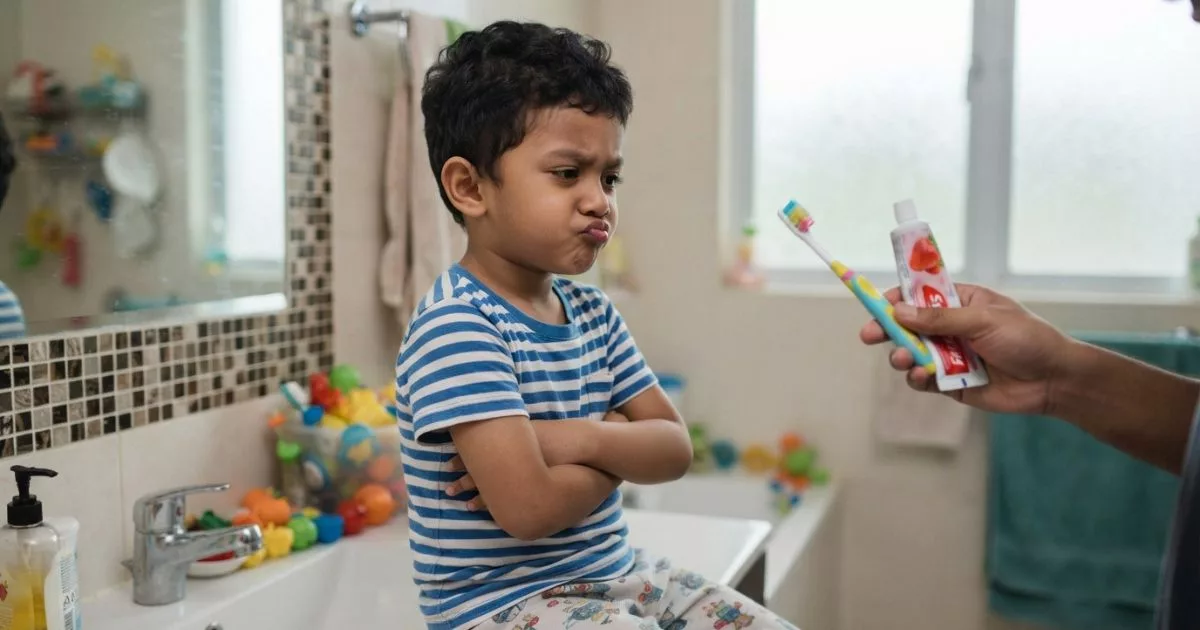 Oral Over Sensitive Pada Anak, Rupanya Ini Punca Payah Gosok Gigi & Muntah Bila Makan! 6 Oral Over Sensitive Pada Anak