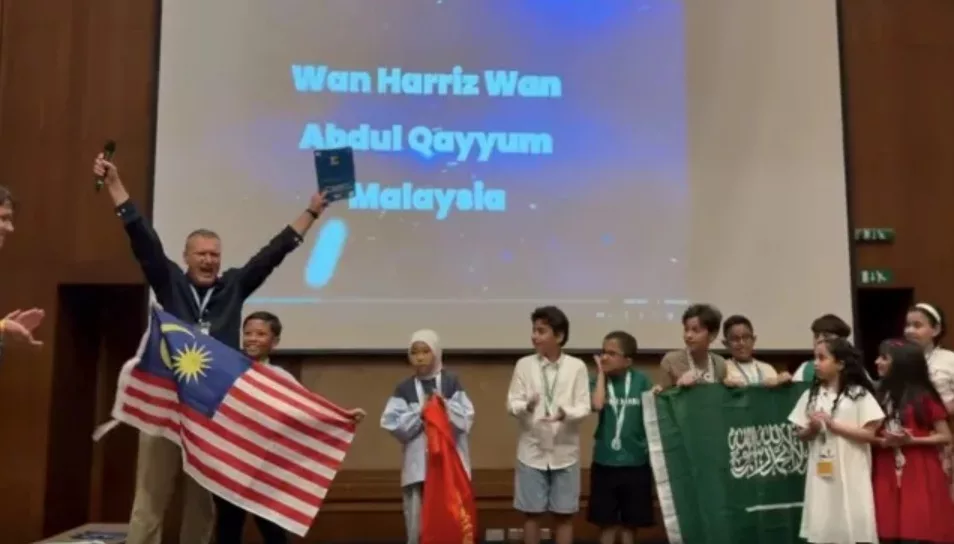 Hebatnya Anak Malaysia! Murid Darjah 4 Bakal Ke Itali Selepas Cipta Nama Di Qatar 7 Hebatnya Anak Malaysia! Murid Darjah 4 Bakal Ke Itali Selepas Cipta Nama Di Qatar