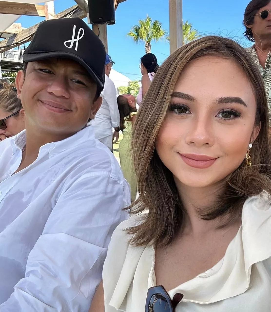 Intan Najuwa Luah Ayat Cinta Buat Suami, “Awak Ada Untuk First Walk Saya Selepas Bersalin..." 12 Intan Najuwa Luah Ayat Cinta Buat Suami, “Awak Ada Untuk First Walk Saya Selepas Bersalin..."
