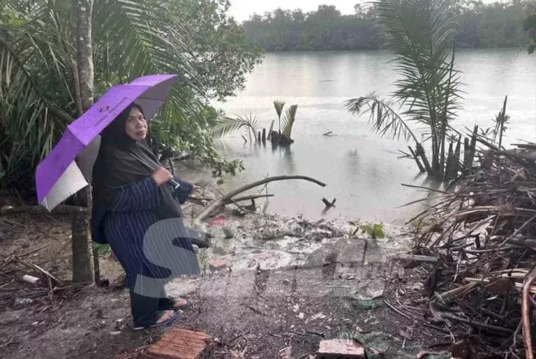Ajak Ayah Solat Isyak Bersama, Kenangan Terakhir Putri Sebelum Di Campak Dalam Sungai! 5 Ajak Ayah Solat Isyak Bersama, Kenangan Terakhir Putri Sebelum Di Campak Dalam Sungai!