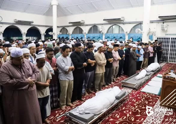 Tragedi LPT1: “Bye-Bye, Paksu Comel” Jadi Kata-Kata Terakhir Arwah Adik Armaan 5 Tragedi LPT1: “Bye-Bye, Paksu Comel” Jadi Kata-Kata Terakhir Arwah Adik Armaan