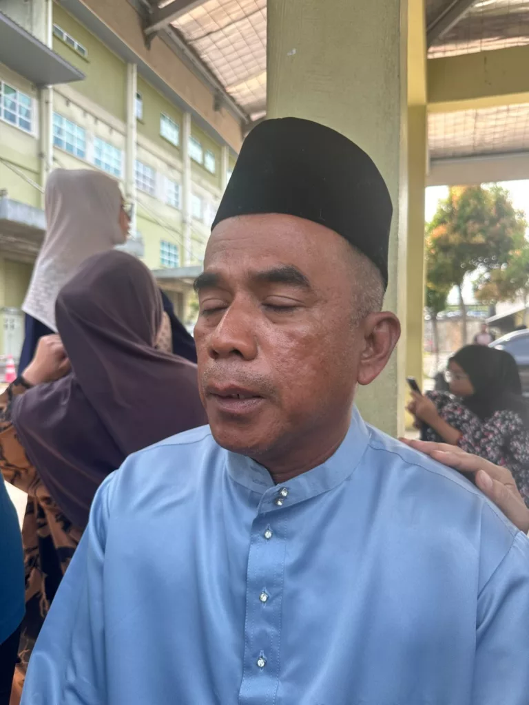 “Saya Cuba Buka Pintu Dapur…” Isteri Sempat Telefon Bertanya Apa Yang Berlaku 3 “Saya Cuba Buka Pintu Dapur…” Isteri Sempat Telefon Bertanya Apa Yang Berlaku