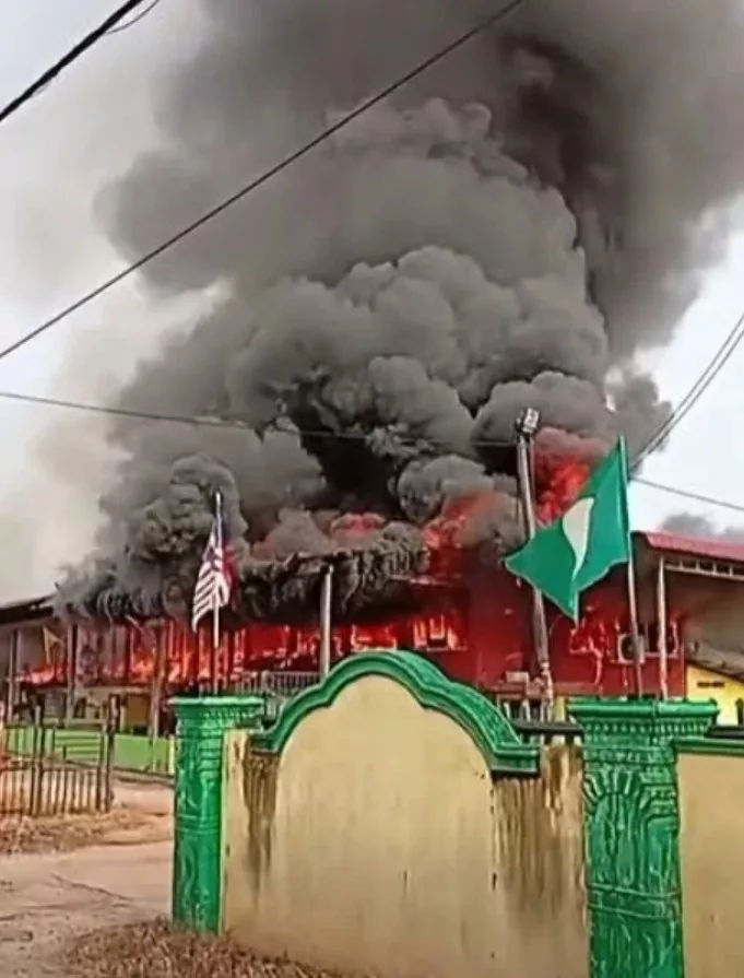 Pusat Asuhan Tunas Islam (PASTI) Gajah Mati Terbakar, Kanak-Kanak Dan Guru Terselamat! 4 Pusat Asuhan Tunas Islam (PASTI) Gajah Mati Terbakar