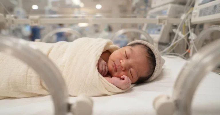 Bayi Baru Lahir Kini Dapat RM3,000, Kerajaan Melaka Perkenal Bantuan Pendidikan Anak Asnaf! 4 Bayi Baru Lahir Kini Dapat RM3,000