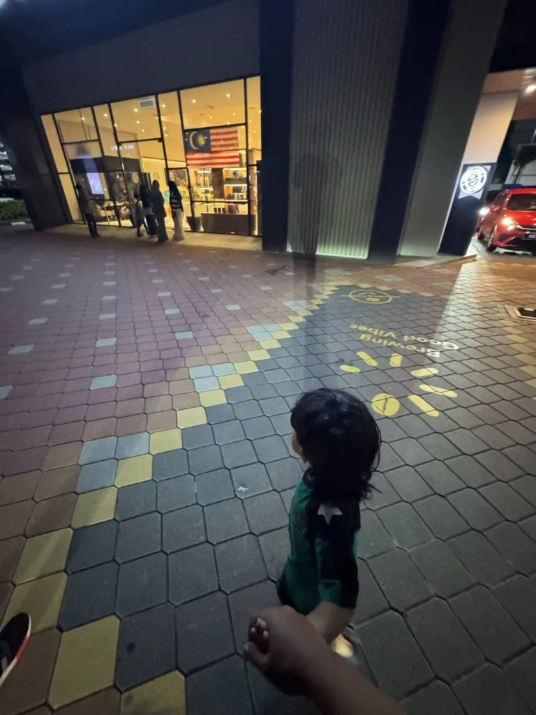 Tragedi LPT1: “Bye-Bye, Paksu Comel” Jadi Kata-Kata Terakhir Arwah Adik Armaan 4 Tragedi LPT1: “Bye-Bye, Paksu Comel” Jadi Kata-Kata Terakhir Arwah Adik Armaan