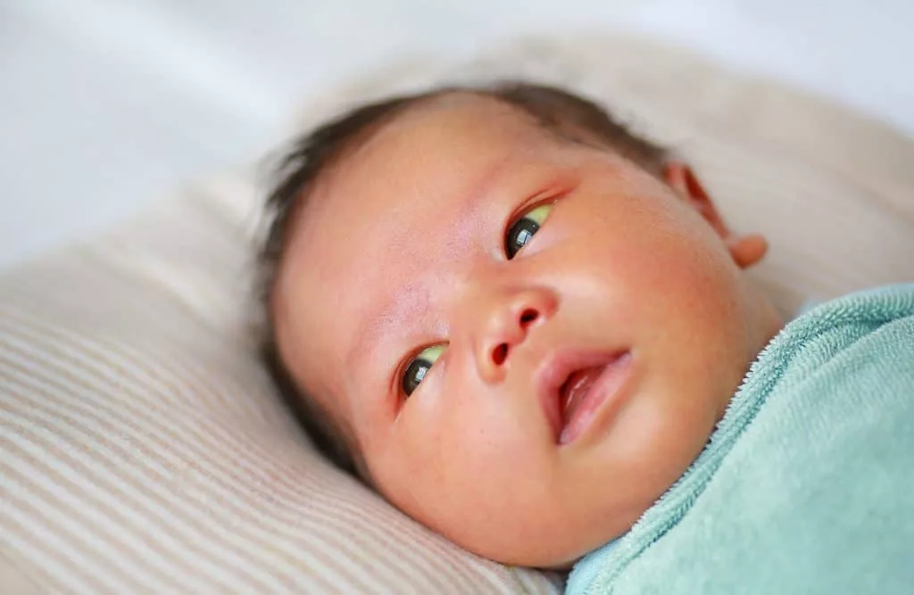Jaundis Pada Bayi: Jangan Ambil Mudah, Bilirubin Terlalu Tinggi Boleh Jejaskan Otak Bayi 4 Jaundis Pada Bayi: Jangan Ambil Mudah, Bilirubin Terlalu Tinggi Boleh Jejaskan Otak Bayi
